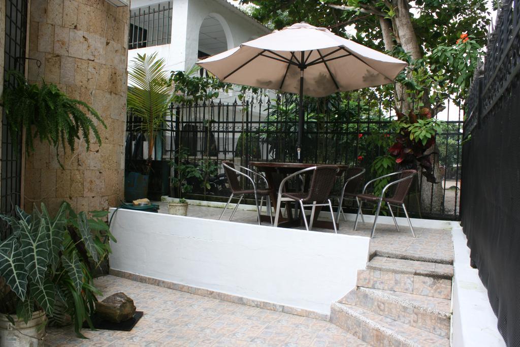 Vivienda Turistica El Castillo 부리타카 외부 사진